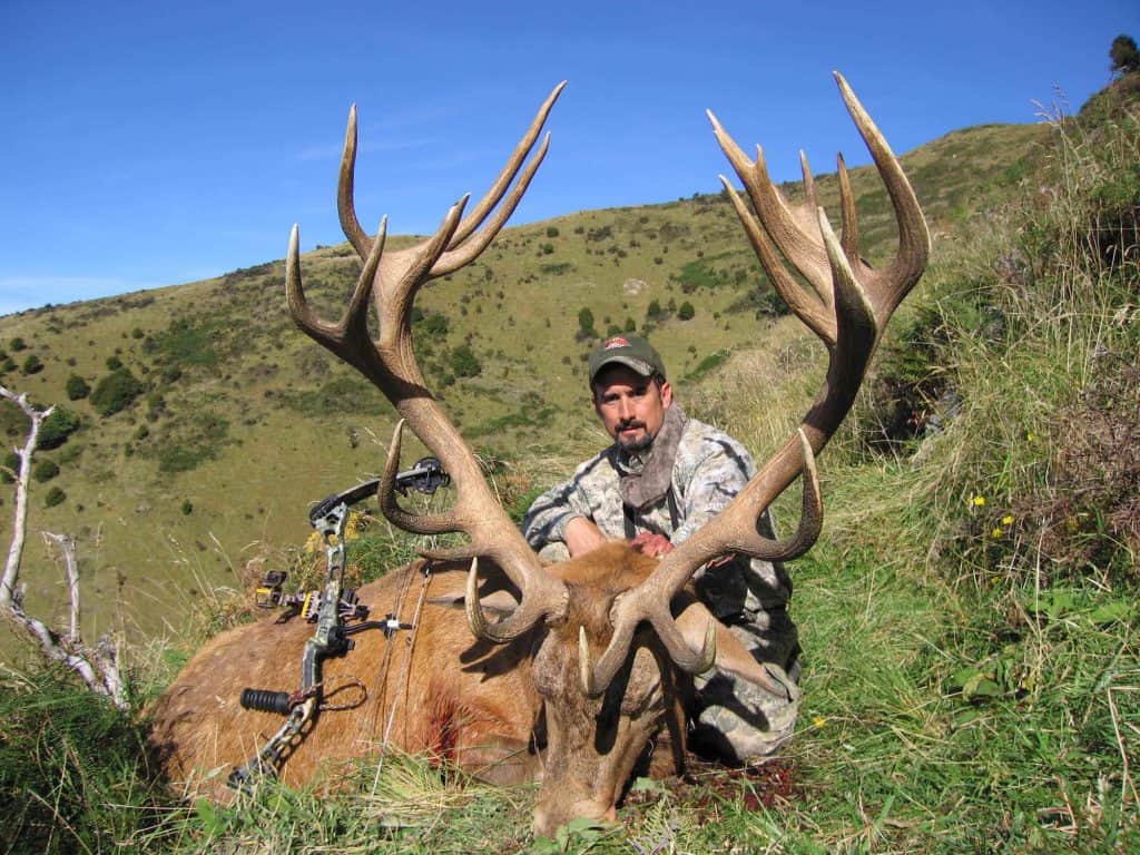 320-360G SCI Red Stag | South Pacific Safaris
