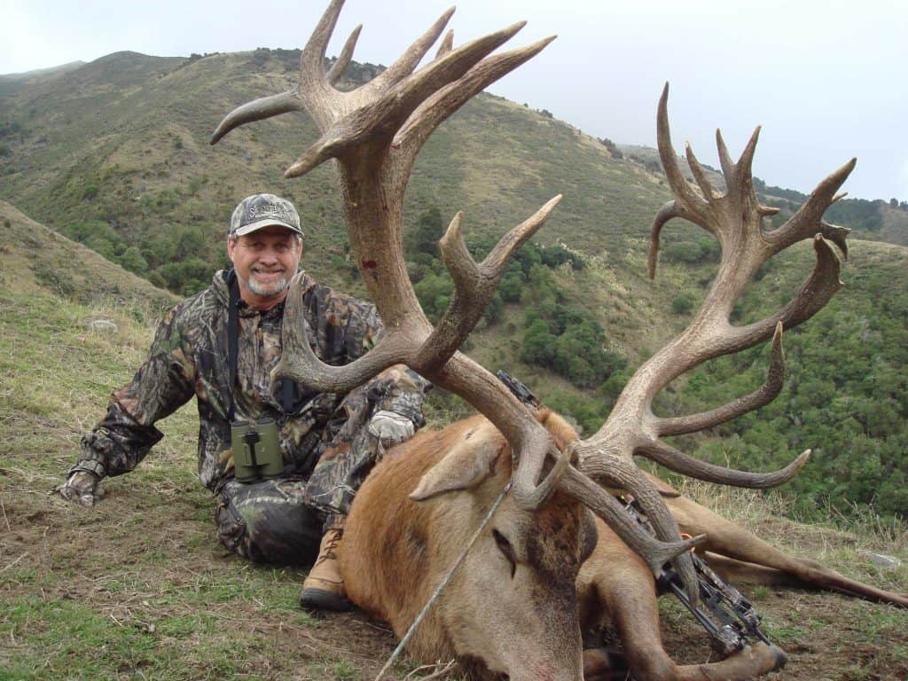 400-450 SCI Red Stag | South Pacific Safaris